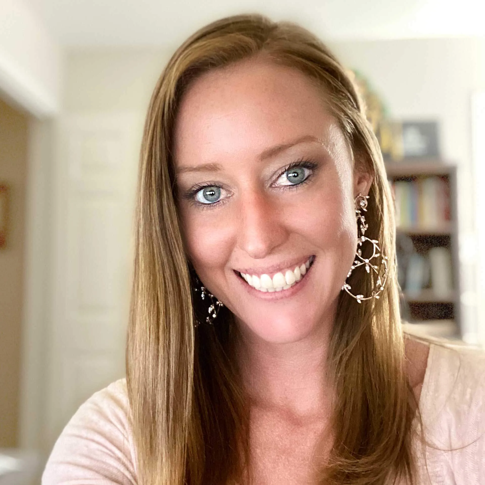 Nicole Kelso, Green Tulip Design Nicole Kelso, Green Tulip Design